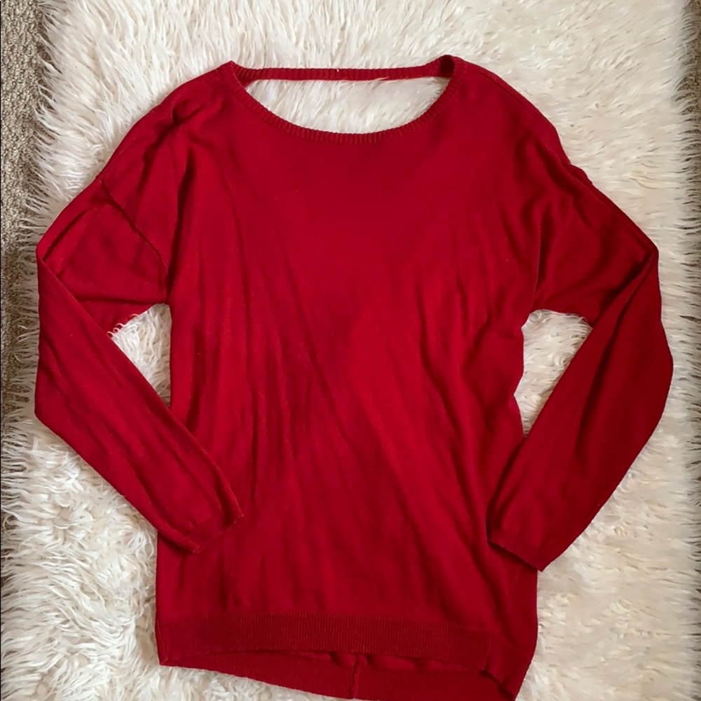 Red open back Crisscrossed sweater ❌